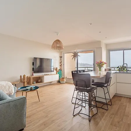 Appartement Ocean Superbe Vue A 2 Pas De La Classe 3 Etoiles